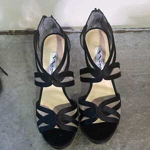 #158 Nina NY Black Platform Evening Sandals Size 6